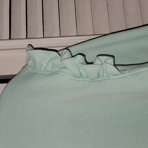 Sweater - Picture 5 of 9